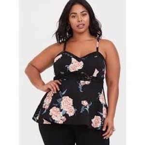 NWT New! Women’s Torrid Black Floral Scuba & Lace Peplum Cami Top